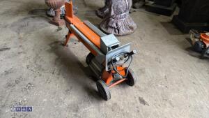 240v log splitter - 3