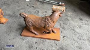Rusty bull c/w plinth (Cast iron) - 3