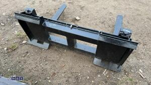 Pallet forks c/w bobcat brackets - 3