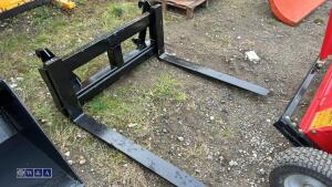 Pallet forks c/w euro brackets - 8