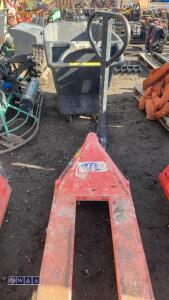 Pallet truck - 2