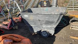 RUBBERMAID rubble cart - 2