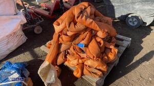 Pallet of lifting slings