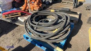 Pallet of sandblasting air hoses
