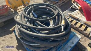Pallet of sandblasting air hoses - 4