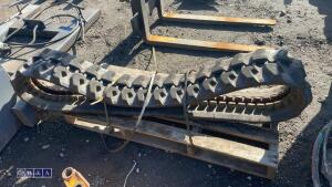 Excavator rubber track (JCB Trackmaster 400K2139) - 2