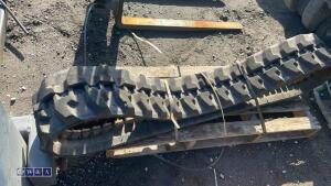 Excavator rubber track (JCB Trackmaster 400K2139) - 5
