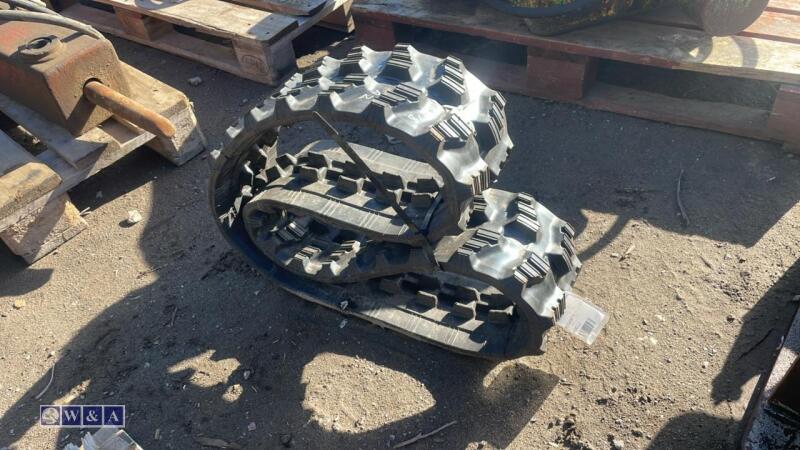 Rubber track (Y180X72KX35) (unused)