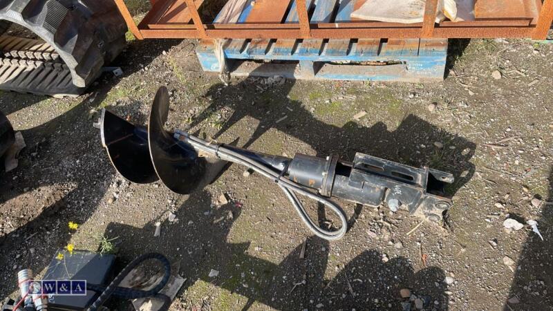 Hydraulic machine auger c/w lines (25mm pins)