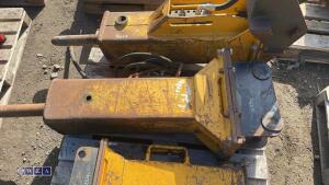 ARROWHEAD S60 hydraulic machine breaker c/w lines (5588) (45mm pins) - 2
