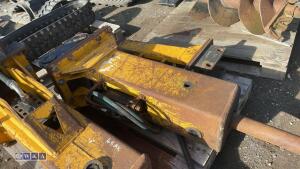 ARROWHEAD S60 hydraulic machine breaker c/w lines (5588) (45mm pins) - 7