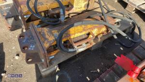 ARROWHEAD S20 hydraulic machine breaker c/w lines (5870) (30mm pins) - 4