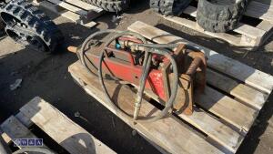 Hydraulic machine breaker c/w lines (40mm pins) - 3