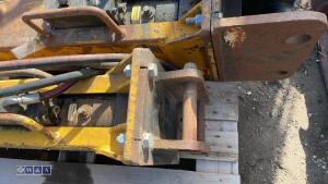 ARROWHEAD S40 hydraulic machine breaker c/w lines (7235) (35mm pins) - 7