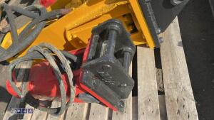 RAMMER hydraulic machine breaker c/w lines (30mm pins) - 3