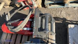 RAMMER hydraulic machine breaker c/w lines (45mm pins) - 6