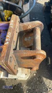 PRODEM hydraulic machine breaker c/w lines (35mm pins) - 5