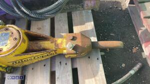 ATLAS COPCO hydraulic machine breaker c/w lines (30mm pins) - 6