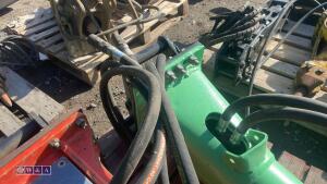MONTABERT SC28 hydraulic machine breaker c/w lines (45mm pins) - 6