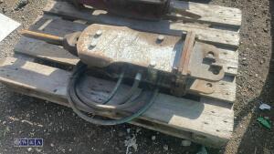 FURUKAWA F1 hydraulic machine breaker c/w lines (25mm pins) - 3