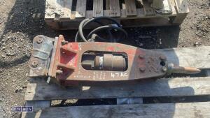 SANDVIK BR222 hydraulic machine breaker c/w lines (30mm pins)