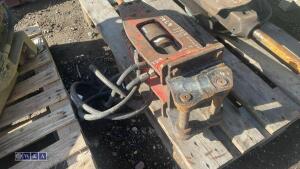 SANDVIK BR222 hydraulic machine breaker c/w lines (30mm pins) - 4