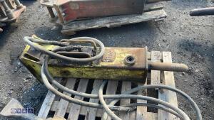 Hydraulic machine breaker c/w lines