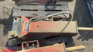 Hydraulic machine breaker c/w lines (45mm pins) - 2