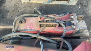 Hydraulic machine breaker c/w lines (35mm pins) - 7