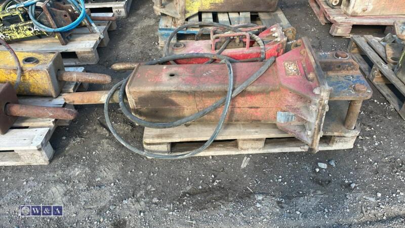 Hydraulic machine breaker c/w lines (50mm pins)