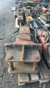 Hydraulic machine breaker c/w lines (50mm pins) - 4