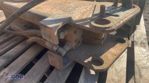 Hydraulic machine breaker c/w lines (55mm pins) - 5