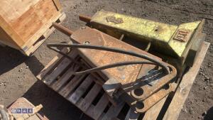 Hydraulic machine breaker c/w lines (55mm pins) - 7