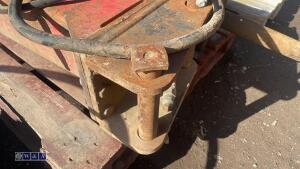 Hydraulic machine breaker c/w lines (50mm pins) - 3