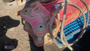 Hydraulic machine breaker c/w lines (45mm pins) - 5