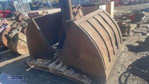 Hydraulic clamshell bucket - 6