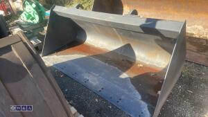90'' front loader bucket (to suit JCB)