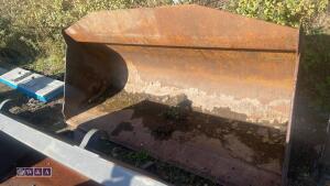JCB 8ft front loader bucket - 2