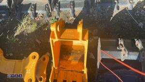 14'' digging bucket (40mm pins) (unused) - 3