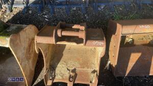 18''digging bucket (30mm pins) - 2