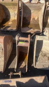 7'' digging bucket (35mm pins)