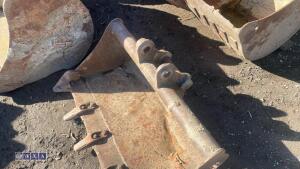 3ft digging bucket (35mm pins) - 3