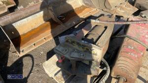 Hydraulic machine breaker c/w lines (30mm pins) (3228823) - 8