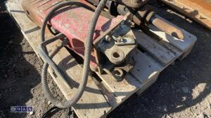 Hydraulic machine breaker c/w lines (30mm pins) (3428159) - 5