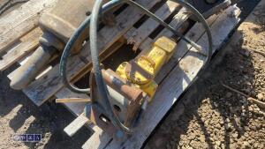 ANROSS hydraulic machine breaker c/w lines (3363500) - 5
