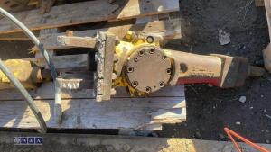 EPIROC hydraulic machine breaker (30mm pins)(3414282) - 6