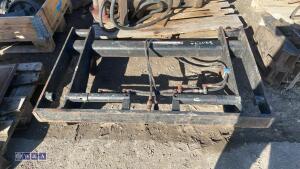 Headstock to suit telehandler