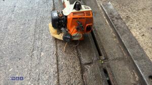 STIHL petrol hedge trimmer - 2