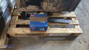 PENNY 250kg hydraulic lift plate c/w Control boxes, wiring, fitting kit - 2