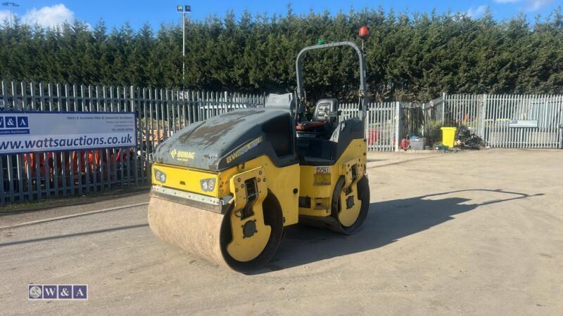 Bomag bw138ad double drum roller